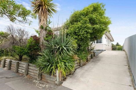 Photo of property in 119 Bowhill Road, New Brighton, Christchurch, 8083