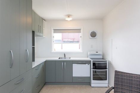 Photo of property in 1 Kiwi Court, Roslyn, Palmerston North, 4414