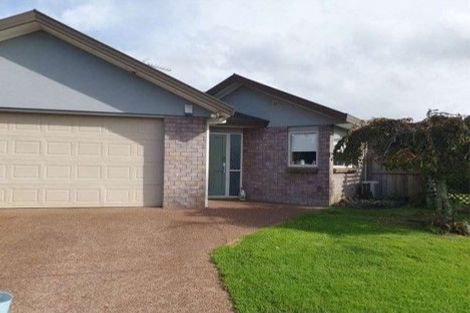 Photo of property in 1 Green Lane, Pukekohe, 2120