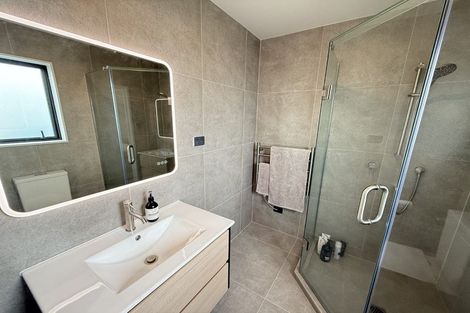 Photo of property in 1/9 Kamaka Road, Mangere Bridge, Auckland, 2022