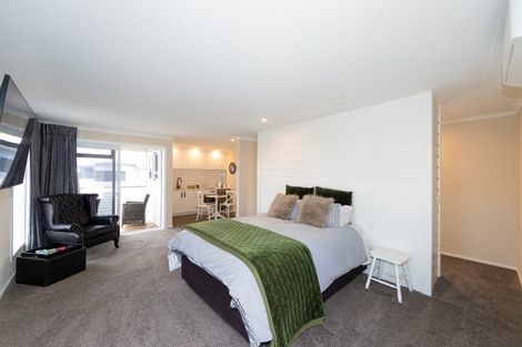 Photo of property in 1 Alfred Street, Westshore, Napier, 4110