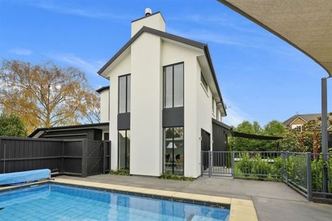 Photo of property in 15b Konini Street, Riccarton, Christchurch, 8041