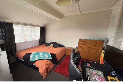 Photo of property in 1/27 Athlone Crescent, Avalon, Lower Hutt, 5011