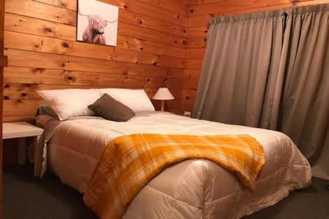 Photo of property in 32 Mackenzie Street, National Park, Owhango, 3989