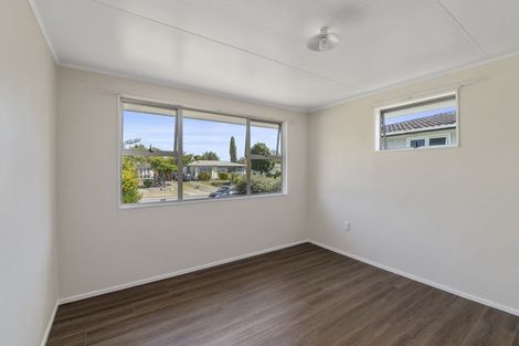 Photo of property in 75 Meadowvale Drive, Levin, 5510