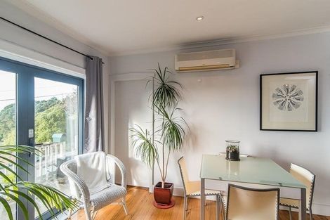 Photo of property in 92 Duncan Terrace, Kilbirnie, Wellington, 6022