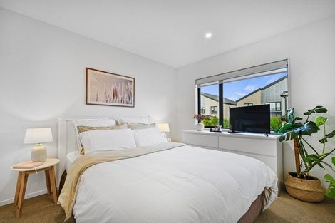 Photo of property in 31 Peihana Road, Hobsonville, Auckland, 0616