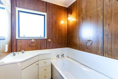 Photo of property in 2984 Cheltenham Hunterville Road, Cheltenham, Feilding, 4777