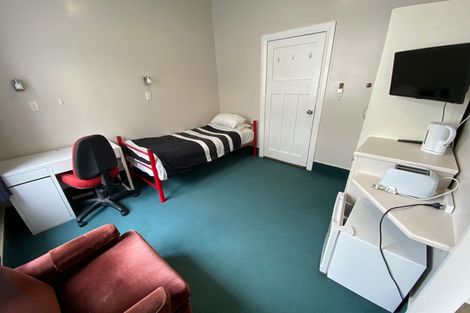 Photo of property in Rowena Hostel, 61 Ellice Street, Mount Victoria, Wellington, 6011