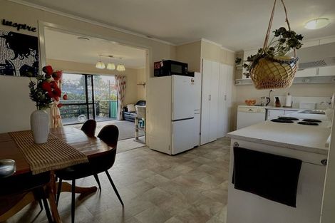 Photo of property in 35 Queen Road, Bellevue, Tauranga, 3110