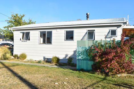 Photo of property in 30 Tasman Road, Twizel, 7901