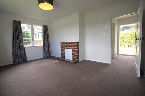 Photo of property in 90 Wilkie Crescent, Naenae, Lower Hutt, 5011