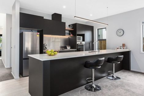 Photo of property in 3a Breakwater Way, Whitby, Porirua, 5024