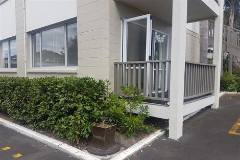 Photo of property in 21/72 Kitchener Road, Milford, Auckland, 0620