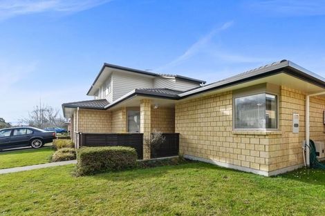 Photo of property in 51/64 Kawaha Point Road, Kawaha Point, Rotorua, 3010