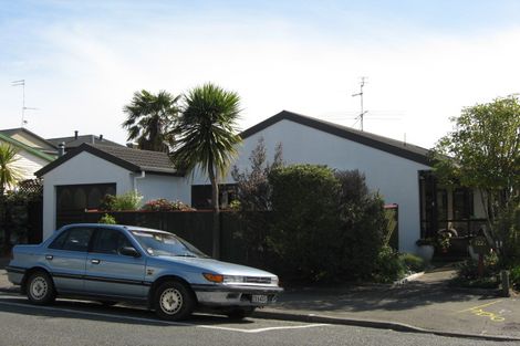 Photo of property in 1/122 Tasman Street, Nelson, 7010