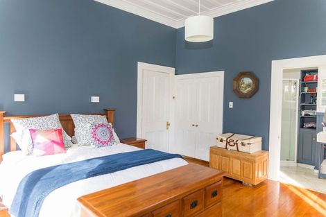 Photo of property in 2 Aerodrome Road, Dannevirke, 4972