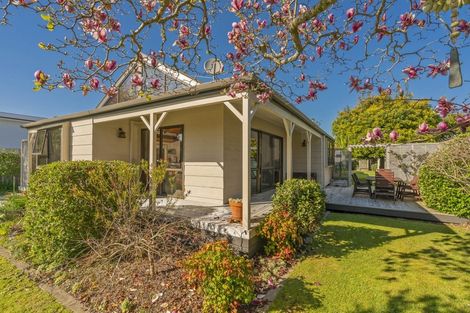 Photo of property in 72 Catherine Crescent, Whitianga, 3510