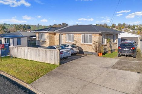 Photo of property in 74 Hill Street, Te Kuiti, 3910