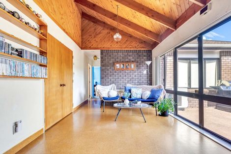 Photo of property in 3 Memphis Place, Pomare, Rotorua, 3015