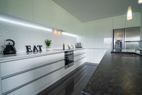 Photo of property in 15 Wilcox Road, Seaward Bush, Invercargill, 9871