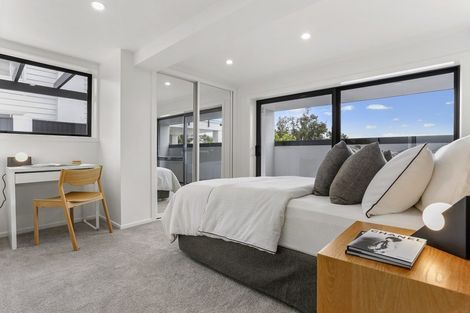 Photo of property in 35 Palmer Crescent, Mission Bay, Auckland, 1071