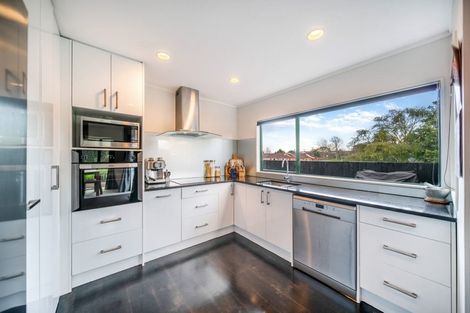 Photo of property in 2/23a Vincent Street, Howick, Auckland, 2014