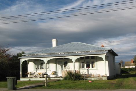 Photo of property in 23 Renfrew Street, Balclutha, 9230