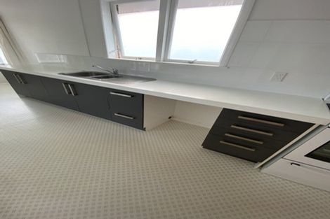 Photo of property in 2/8 Bowling Avenue, Epsom, Auckland, 1023