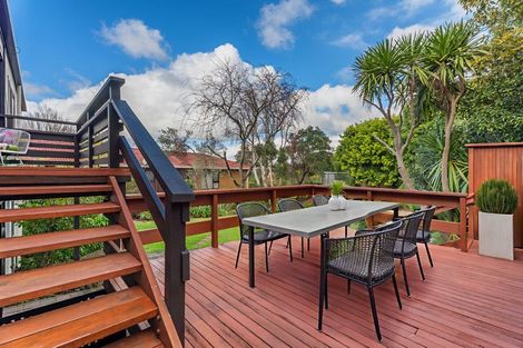 Photo of property in 11 Stevenson Way, Cockle Bay, Auckland, 2014