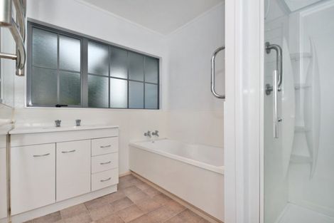 Photo of property in 1 Noone Close, Onerahi, Whangarei, 0110