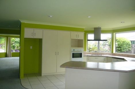 Photo of property in 6 Spinnaker Drive, Flagstaff, Hamilton, 3210