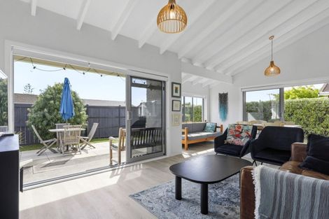 Photo of property in 3a Compton Place, Mount Maunganui, 3116