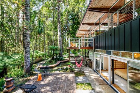 Photo of property in 30 Kopiko Road, Titirangi, Auckland, 0604