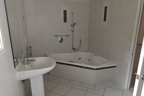 Photo of property in 1642 Dominion Extension, Mount Roskill, Auckland, 1041