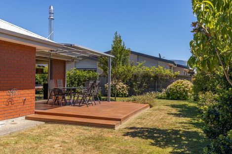 Photo of property in 16 Kitakita Grove, Motueka, 7120
