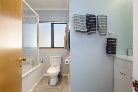 Photo of property in 12 Ensign Place, Flagstaff, Hamilton, 3210