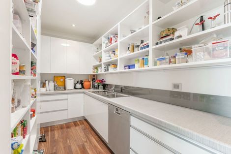 Photo of property in 98 Dyke Road, Karaka, Papakura, 2580