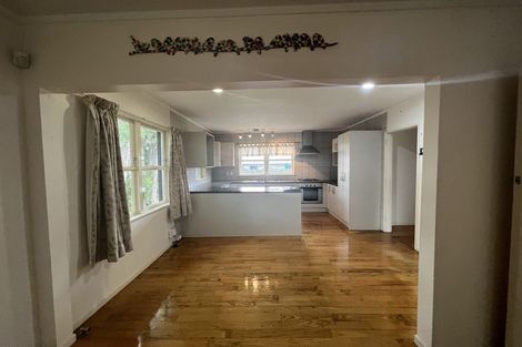 Photo of property in 121 Gills Road, Bucklands Beach, Auckland, 2014