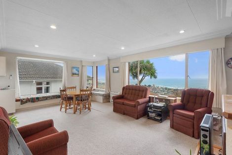 Photo of property in 139 Easther Crescent, Kew, Dunedin, 9012