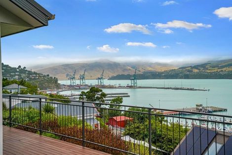 Photo of property in 9 Dudley Road, Lyttelton, 8082