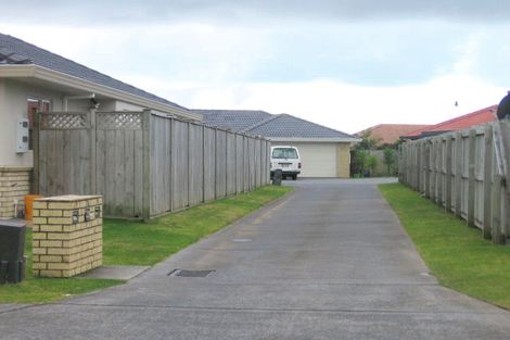 Photo of property in 7a Caltra Place, East Tamaki, Auckland, 2016