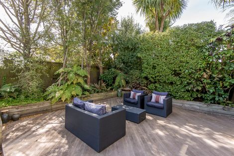 Photo of property in 31b Sandwich Road, Beckenham, Christchurch, 8023