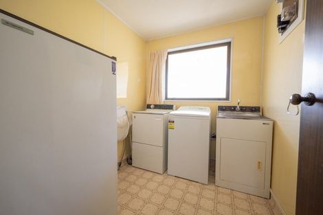 Photo of property in 2 Hart Place, Bridge Hill, Alexandra, 9320