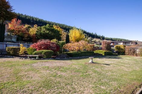 Photo of property in 27 Fraser Street, Clyde, 9330