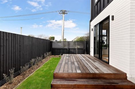 Photo of property in 2/50 Lonsdale Street, New Brighton, Christchurch, 8083