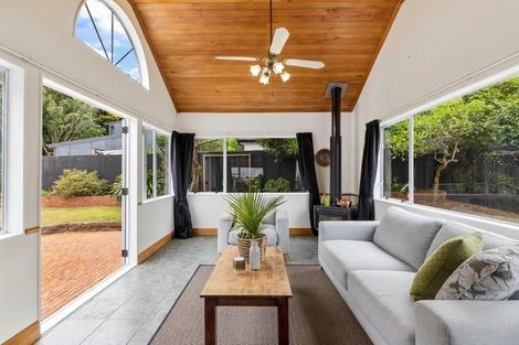 Photo of property in 98 Ireland Road, Mount Wellington, Auckland, 1060