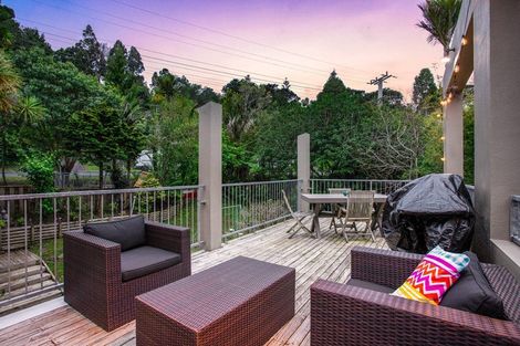 Photo of property in 85 Wood Bay Road, Titirangi, Auckland, 0604