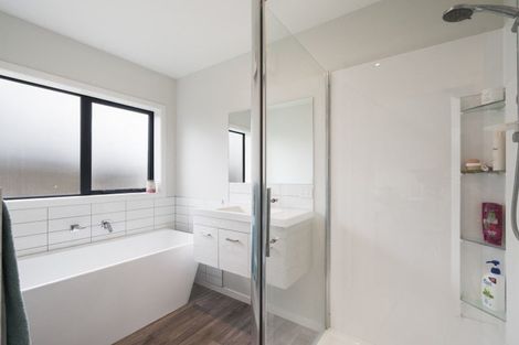 Photo of property in 61 Wilson Street, Bulls, 4818