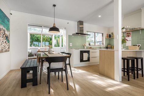 Photo of property in 3/15 Church Street, Devonport, Auckland, 0624